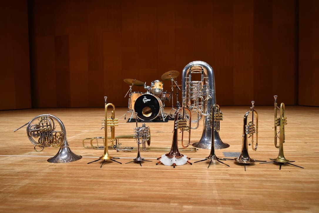 tootbrassfu5.jpg